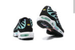 NIKE AIR MAX PLUS TN BLACK REFELECT - Image 2