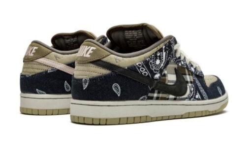 NIKE SB DUNK LOW TRAVIS SCOTT - Image 3