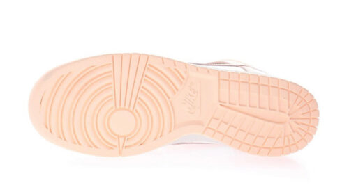 NIKE SB DUNK HIGH CRIMSON TINT - Image 5