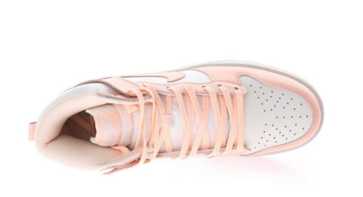 NIKE SB DUNK HIGH CRIMSON TINT - Image 4