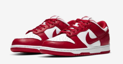 NIKE SB DUNK LOW UNIVERSITY RED - Image 3