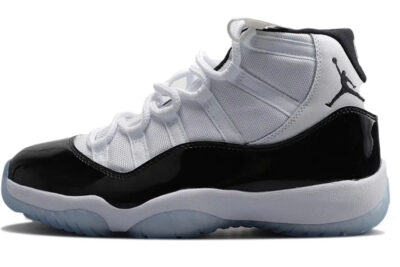 NIKE AIR JORDAN 11 WHITE X BLACK