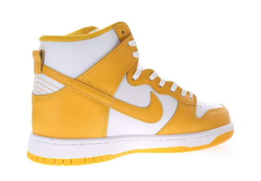 NIKE SB DUNK HIGH DARK SULFUR - Image 3
