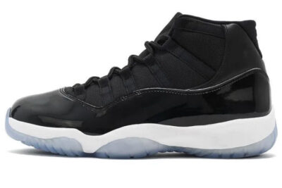 NIKE AIR JORDAN 11 BLACK