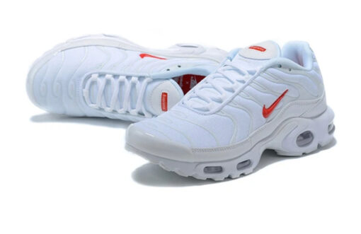 NIKE AIR MAX PLUS TN WHITE SUPREME - Image 2