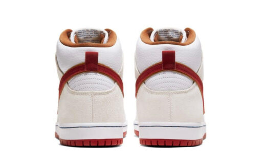 NIKE SB DUNK HIGH TEAM CRIMSON - Image 4
