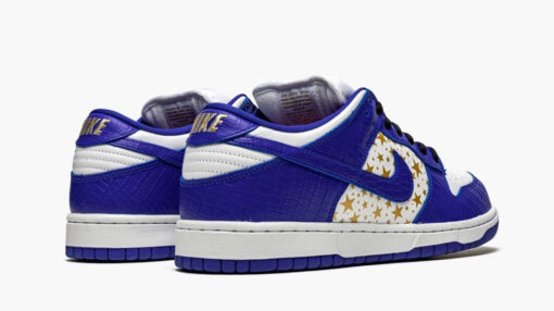 NIKE SB DUNK LOW SUPREME BLUE - Image 3