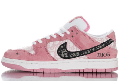 NIKE SB DUNK DIOR PINK