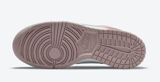 Nike SB DUNK Low Pink Velvet GS - Image 7