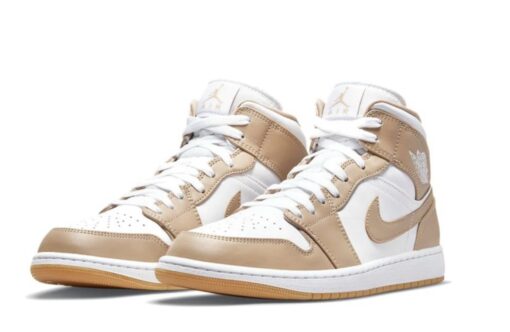 Nike Air Jordan 1 Mid Tan Gum - Image 3