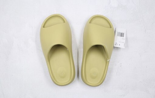 Yeezy Slide Resin - Image 2