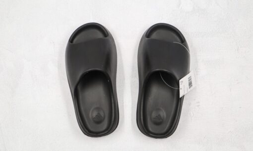 Yeezy Slide Resin Black - Image 3