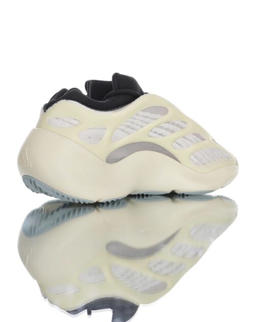 Yeezy Runner 700 V3″Azael” - Image 4