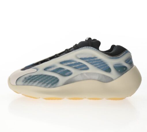 Yeezy 700 V3″Kyanite”