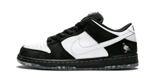 Nike SB Dunk Low Staple Panda Pigeon