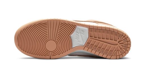 Nike SB Dunk Low Light Cognac - Image 5
