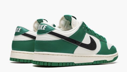 Nike SB Dunk Low SE Lottery Pack Green - Image 3