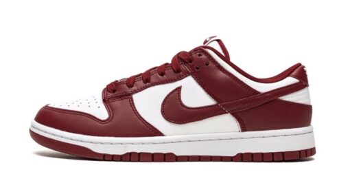 Nike SB Dunk Low Team Red