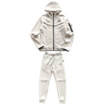 Nike Tech Fleece White