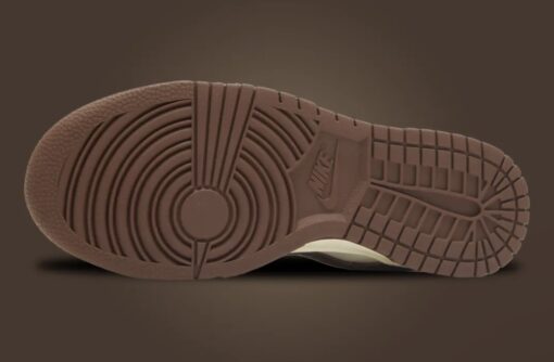 Nike SB Dunk Low Sail Cacao Wow - Image 6