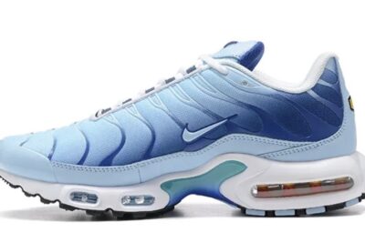 Nike Air Max Plus TN University Blue Gradient