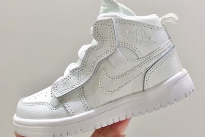 Nike Air Jordan 1 white