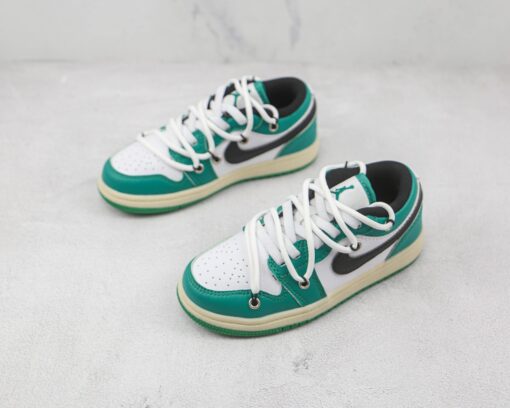 SB DUNK MID PRO ISO Green - Image 3