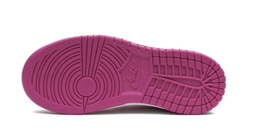 Nike SB Dunk Low Active Fucsia - Image 5