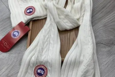 Canada Goose Scarf Hat