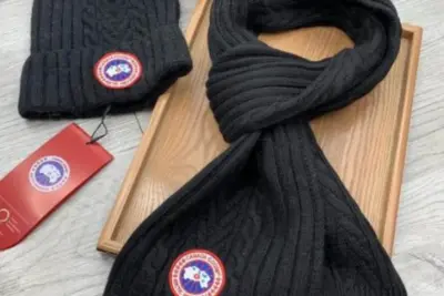 Canada Goose Scarf Hat