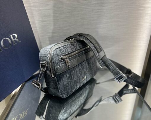 Dior Men Bag - Image 3