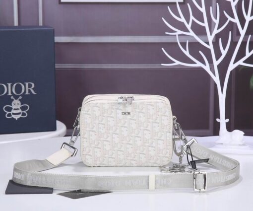 Dior Men Bag - Image 2