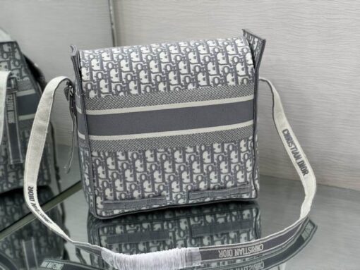 Dior Men Bag - Image 3