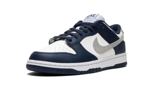 Nike Dunk Low Summit White Midnight Navy - Image 3