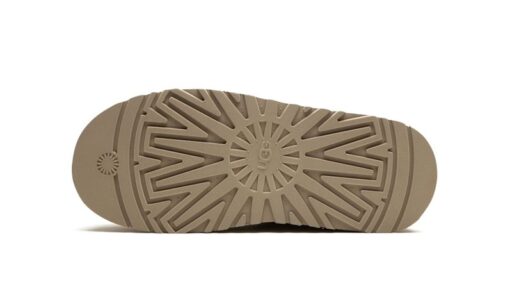 UGG Slippers Tazz Mustard - Image 5