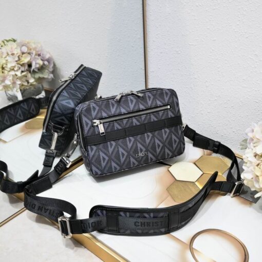 Dior Men Bag - Image 3