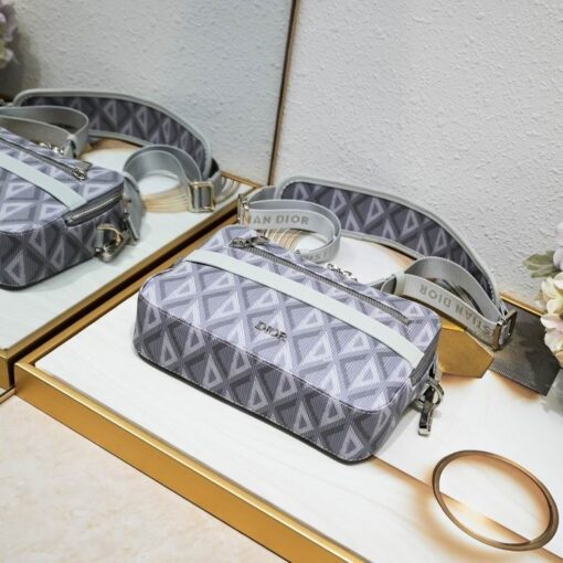 Dior Men Bag - Image 2