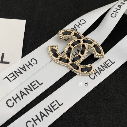 Brooch