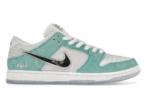 Nike SB Dunk Low April