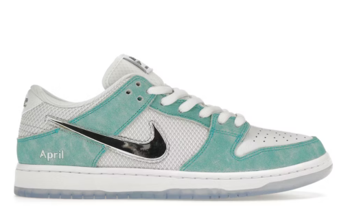 Nike SB Dunk Low April