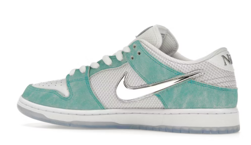 Nike SB Dunk Low April - Image 2