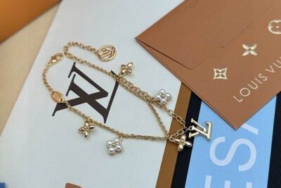 LV Bracelet