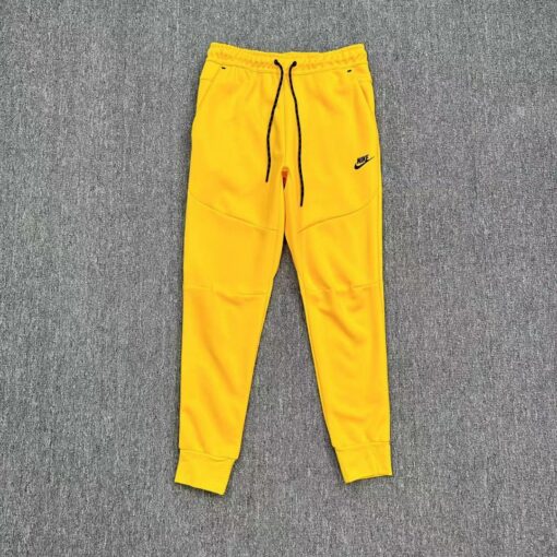Nike Tech - Image 2