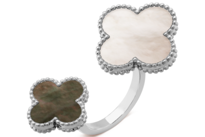 Magic Alhambra Between the Finger ring