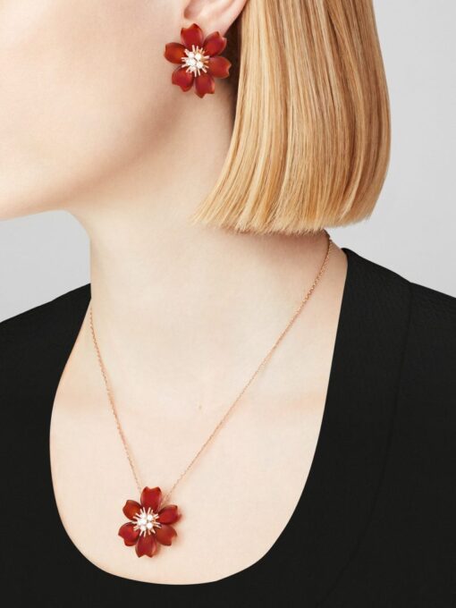 Rose de Noël earrings - Image 3