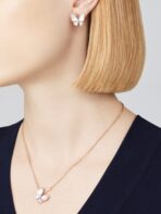 Deux Papillons Necklace - Image 2