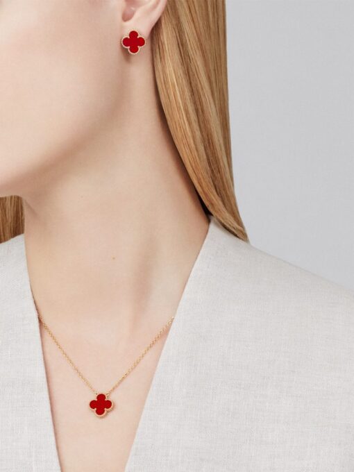 Vintage Alhambra Necklace - Image 2