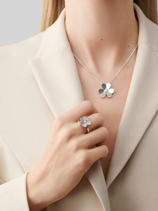 Frivole Necklace - Image 2