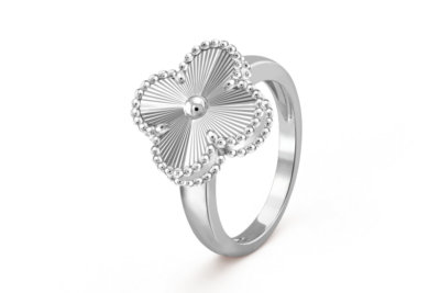 Vintage Alhambra ring