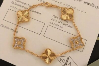 Bracelet